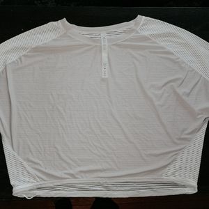 3/$60 Lululemon Yoga oversized shirt